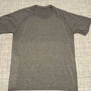 Grey Lululemon Short Sleeve